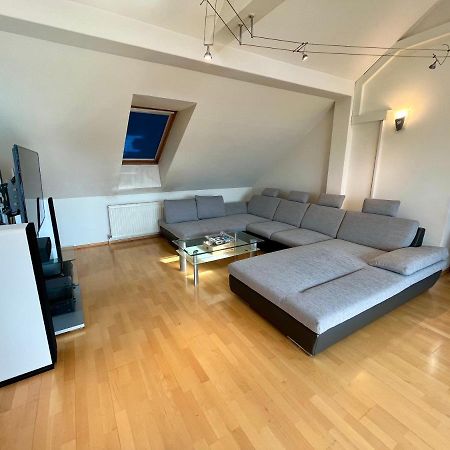 Atemberaubendes Loft Mit Pool Leilighet Wien Eksteriør bilde