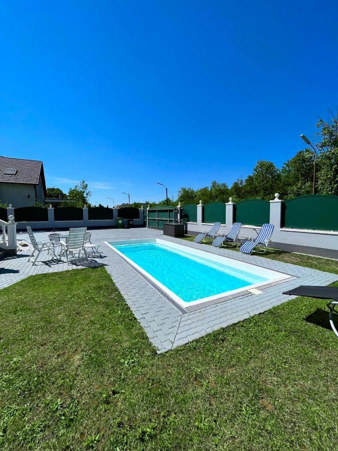Atemberaubendes Loft Mit Pool Leilighet Wien Eksteriør bilde
